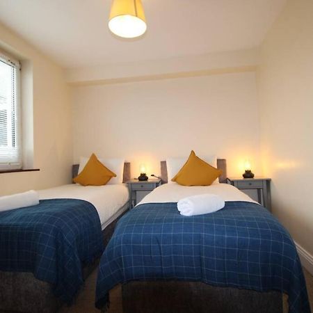 Large 3 Bed, Galway City Centre Apartment Ngoại thất bức ảnh