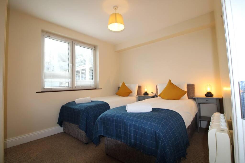 Large 3 Bed, Galway City Centre Apartment Ngoại thất bức ảnh